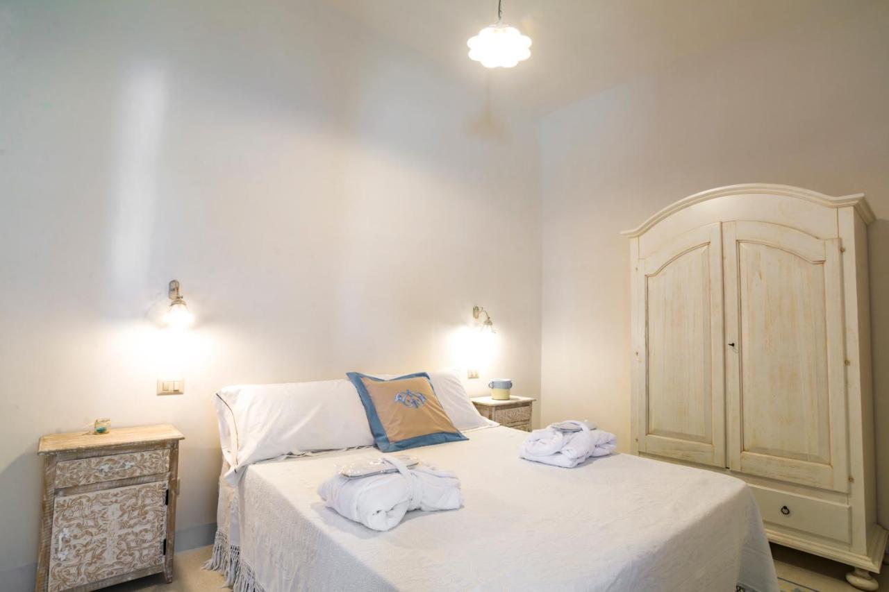 Trullisia Bed And Breakfast Alberobello Exterior foto